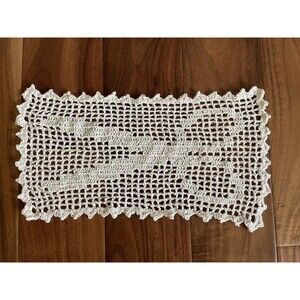 Vintage Handmade Crochet White Scissor Shear Filet Doily